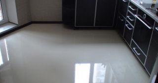 Наливной пол на кухне Дальнегорск, цена от 891 руб.